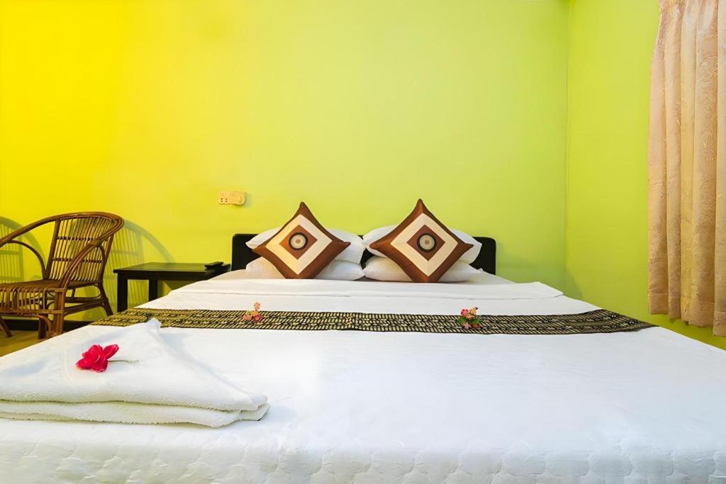 Happy Zone Hostel Siem Reap Bagian luar foto