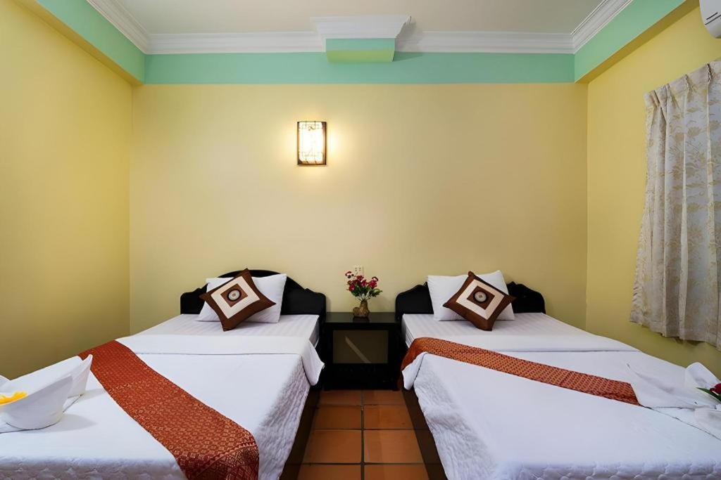Happy Zone Hostel Siem Reap Bagian luar foto
