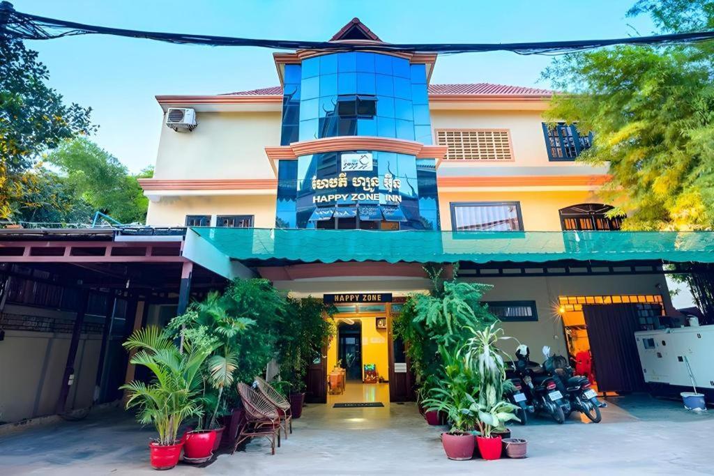 Happy Zone Hostel Siem Reap Bagian luar foto