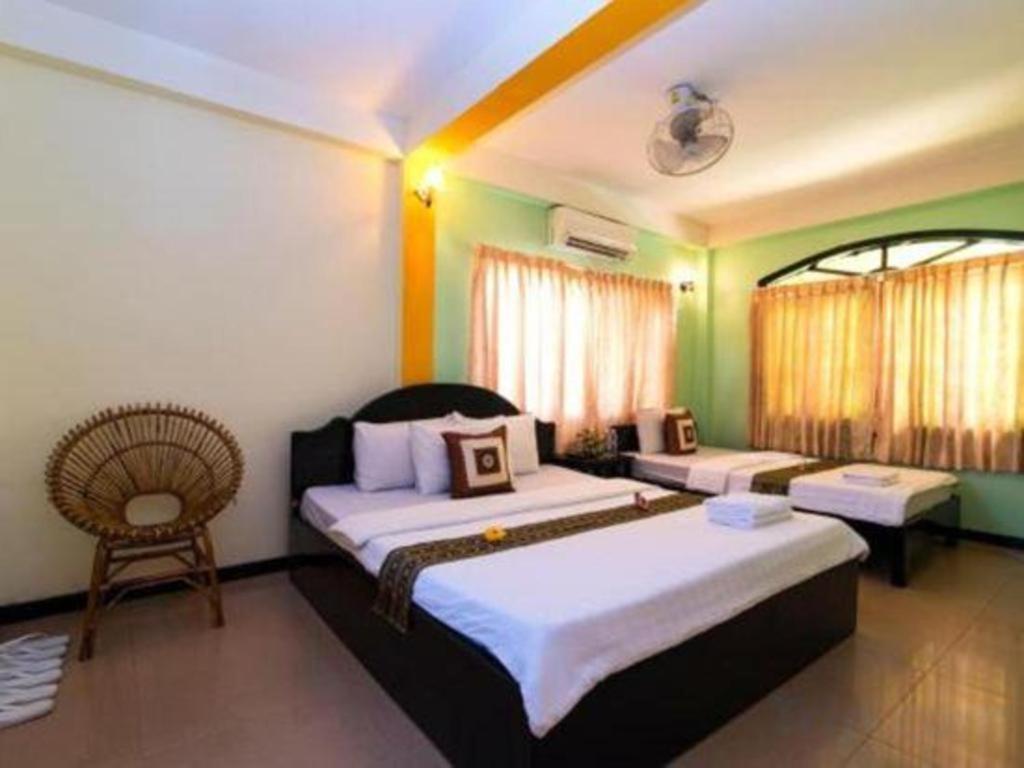 Happy Zone Hostel Siem Reap Bagian luar foto