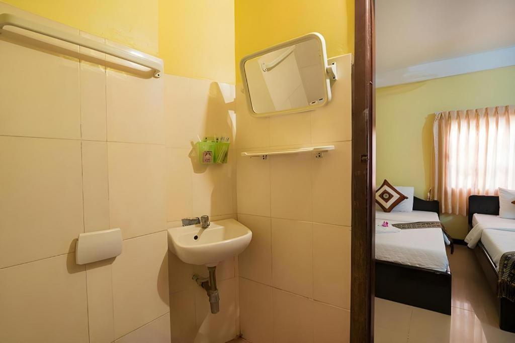 Happy Zone Hostel Siem Reap Bagian luar foto